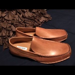 Steve Madden men’s loafer